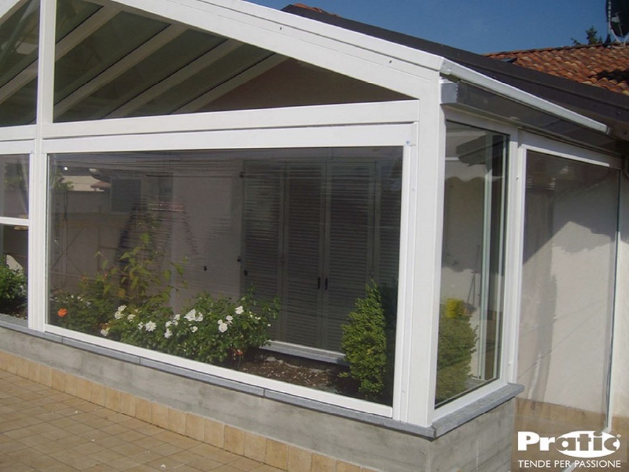 Arredare verande chiuse. tende per verande in legno mounted storage ... Coperture in pvc per terrazzi