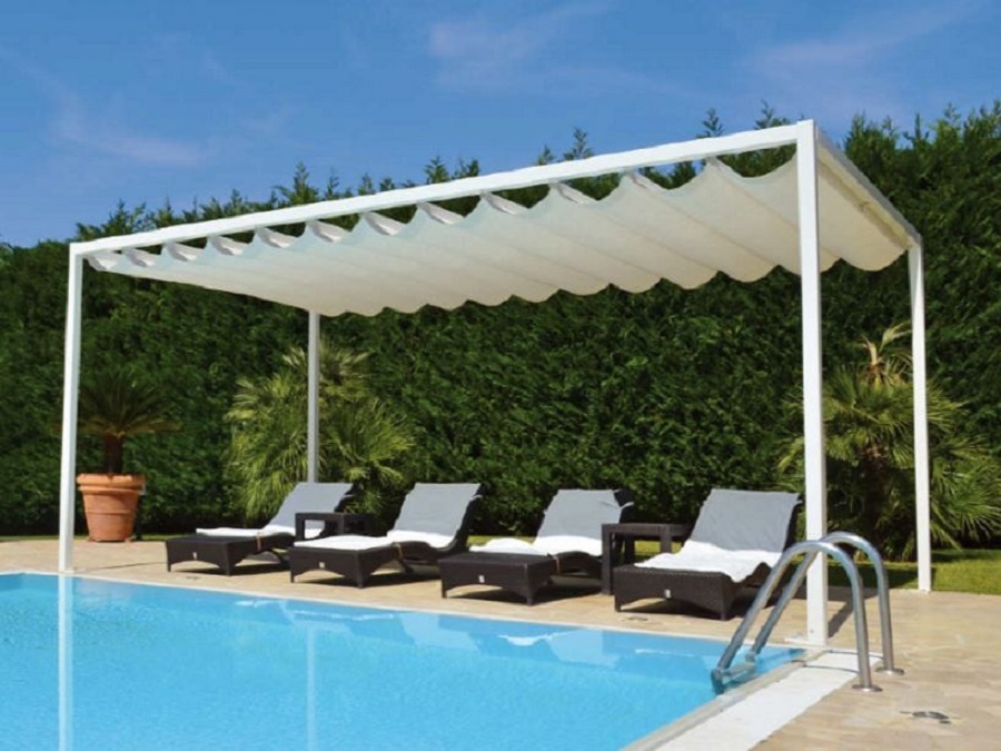 STRUTTURE AUTOPORTANTI PER ESTERNI  IN PVC