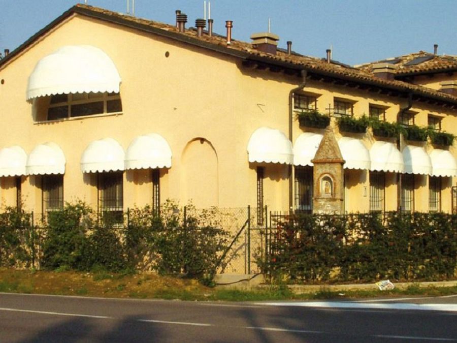 CAPPOTTINE DA SOLE