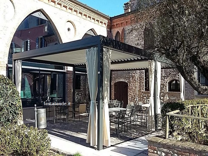 PERGOLE E GAZEBI