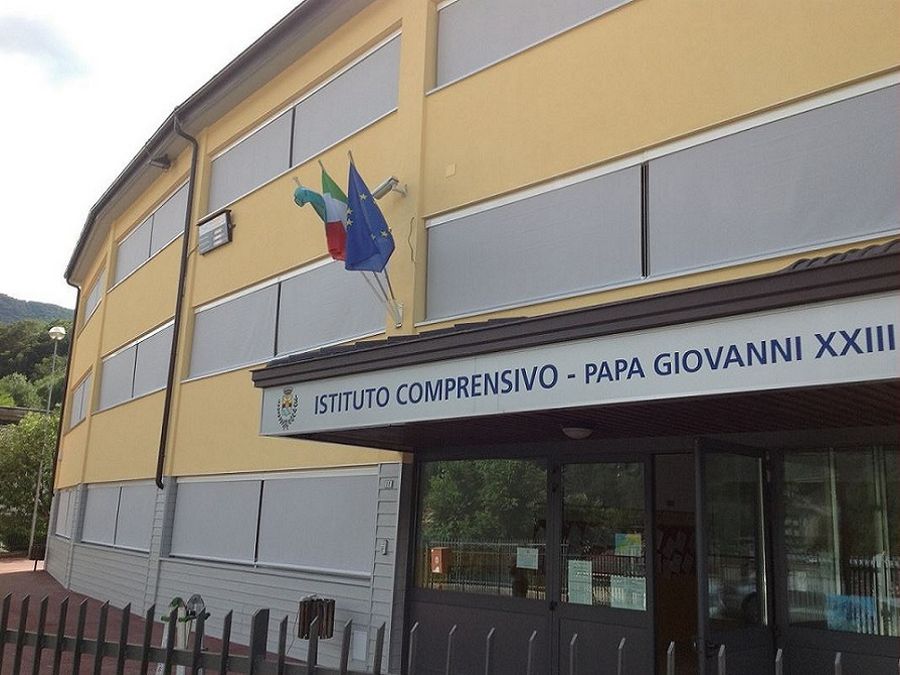 TENDE PER ESTERNO A RULLO