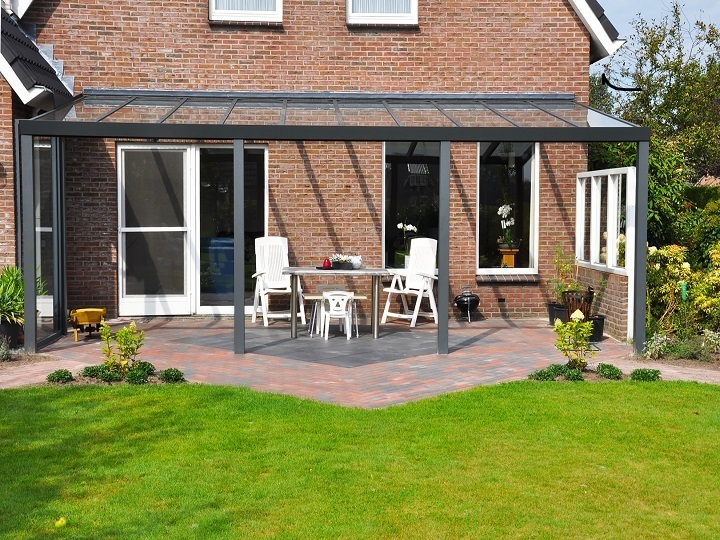 PERGOLA IN VETRO