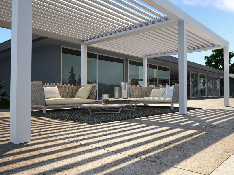 PERGOLA BIOCLIMATICA A LAMELLE ORIENTABILI AUTOPORTANTE VISION PRATIC